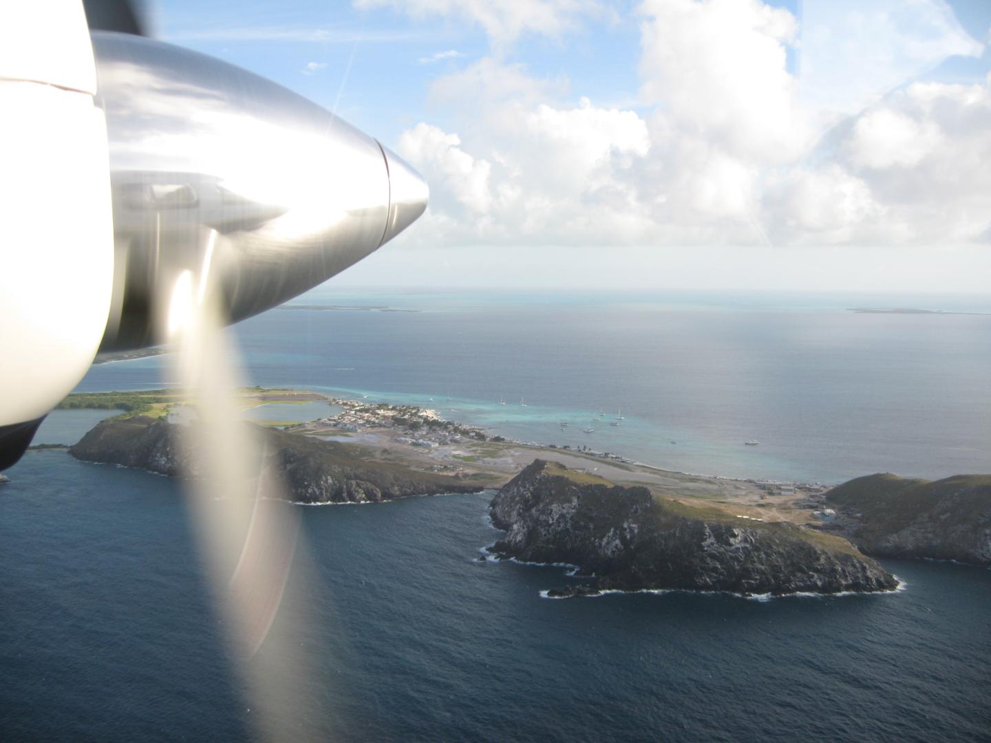 ISLANDS WITH AN AIRSTRIP