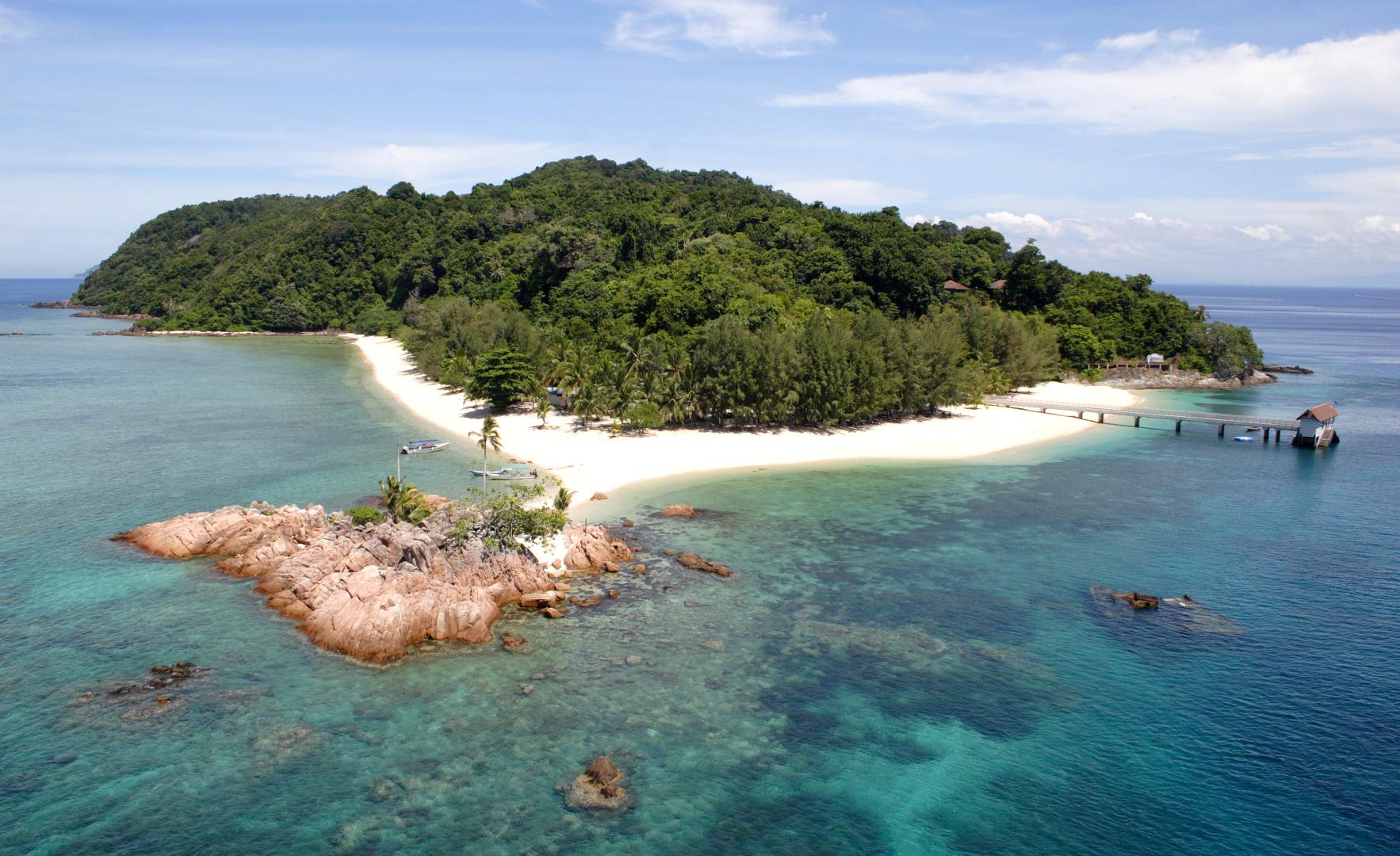 LAST MINUTE PRIVATE ISLAND RESORTS