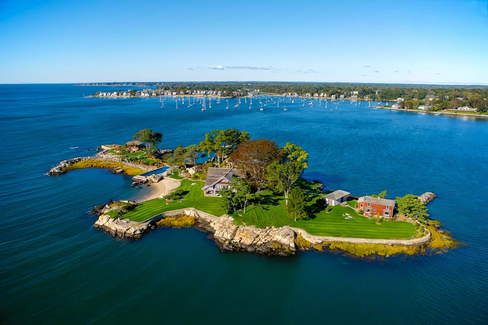 ISLANDS CLOSE TO NEW YORK CITY