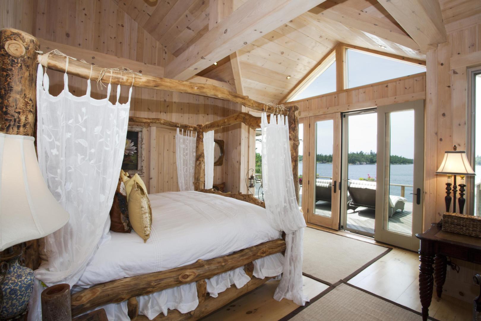 Cambria Island image