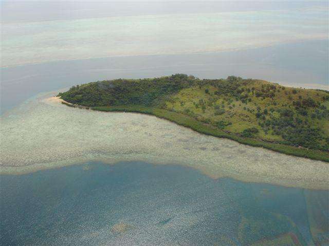 Tovu Island image