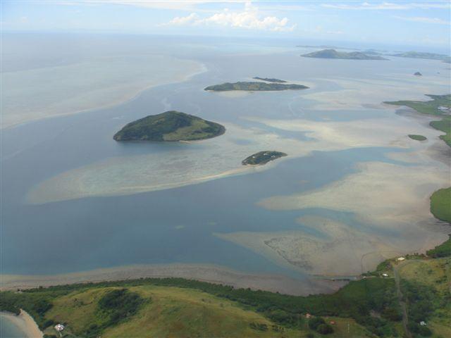 Tovu Island image
