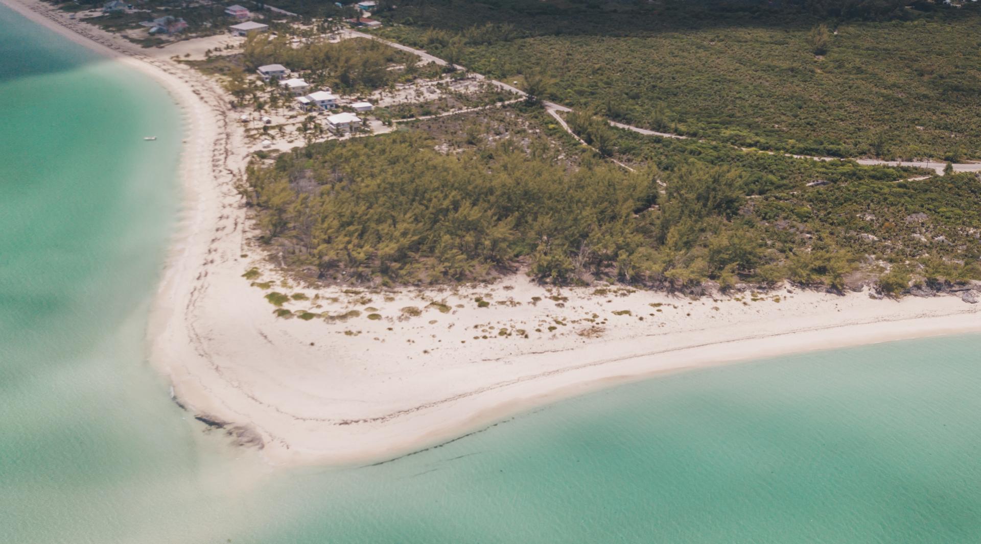 Hawks Nest Cay, 26 acres image