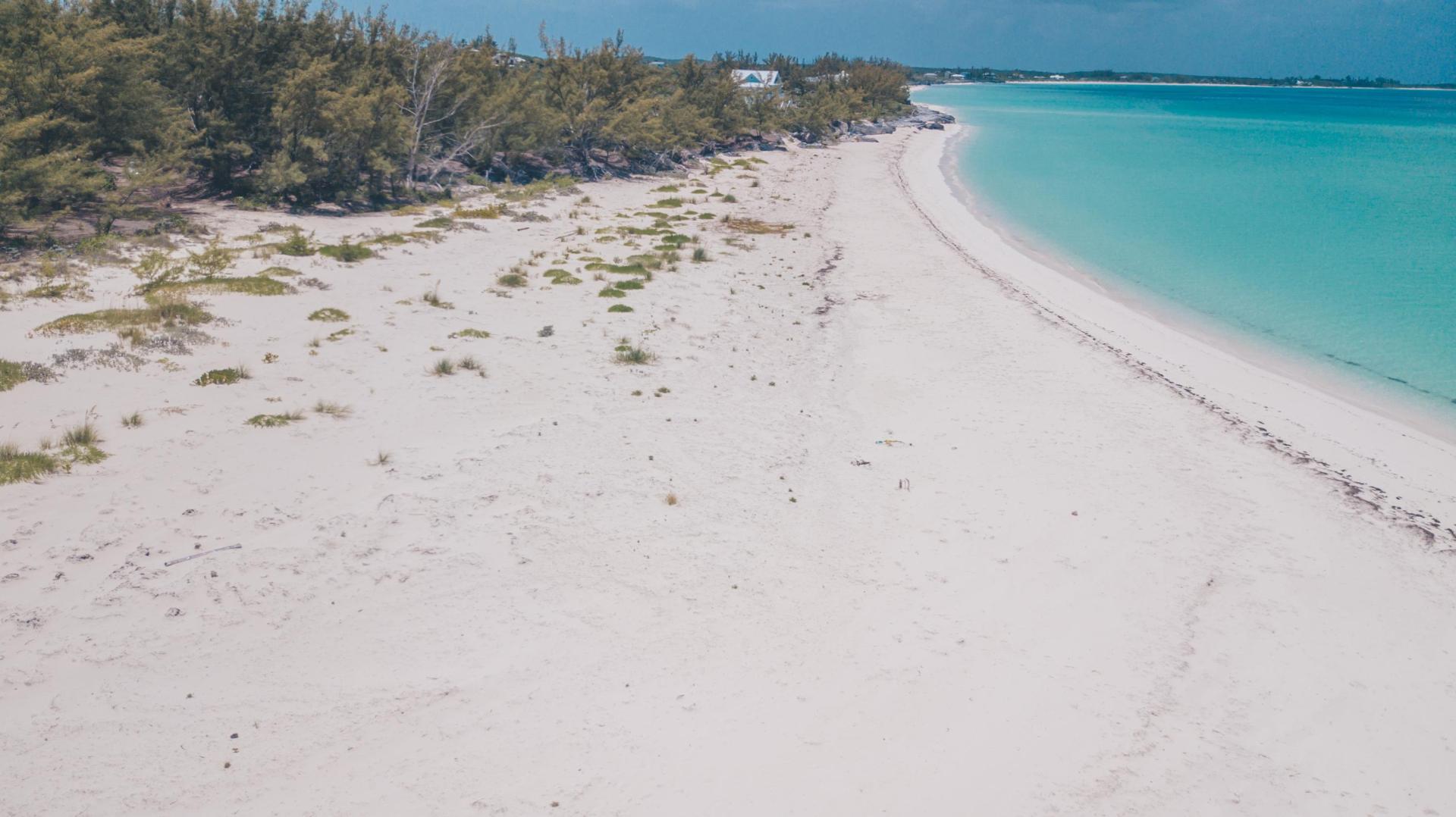 Hawks Nest Cay, 26 acres image