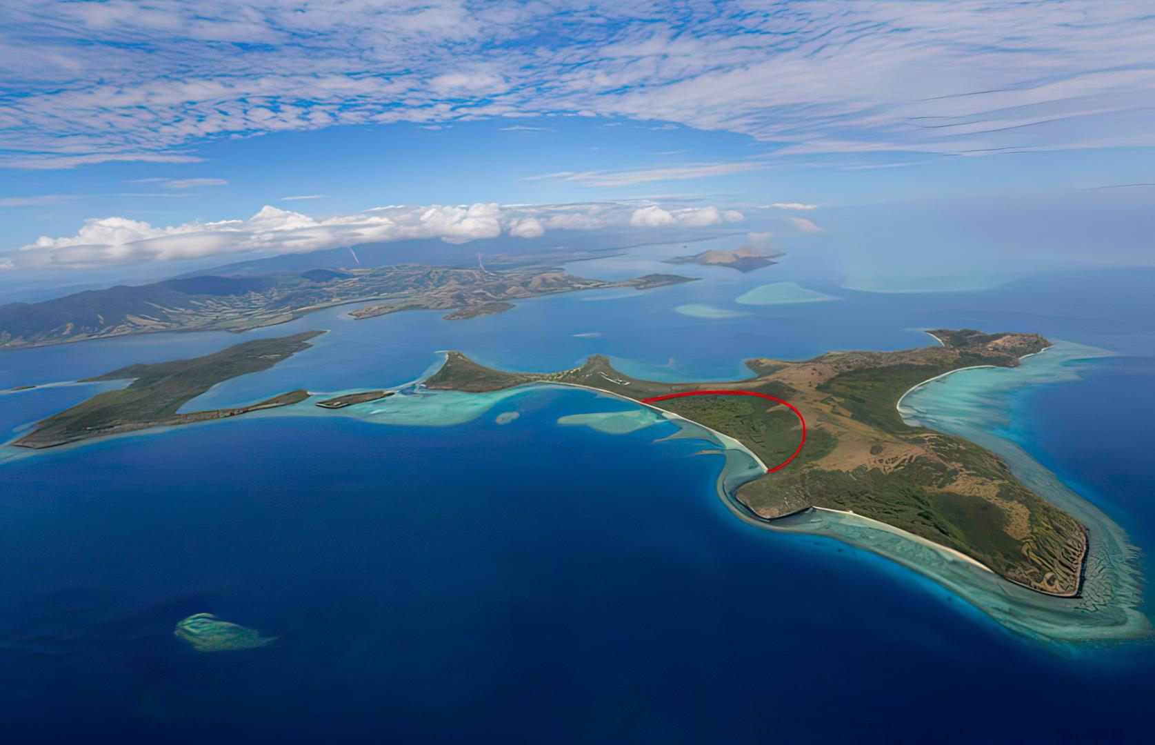 Lomanisue Bay Freehold One-Acre Lots image