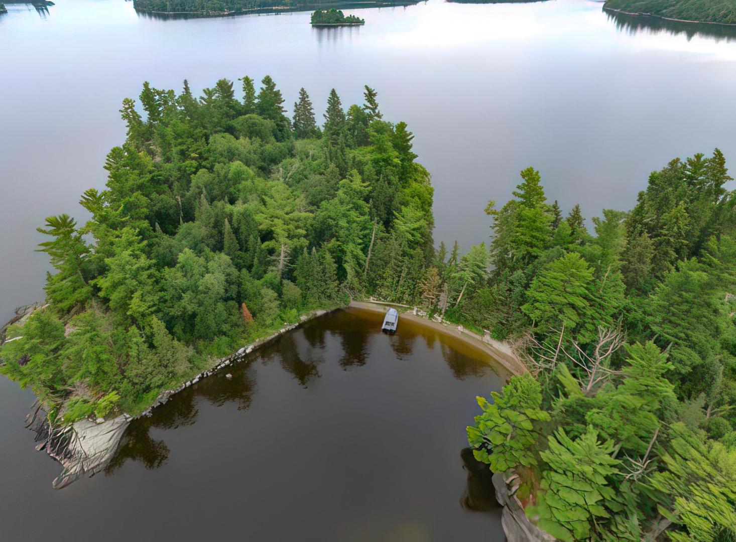 Private Island South image