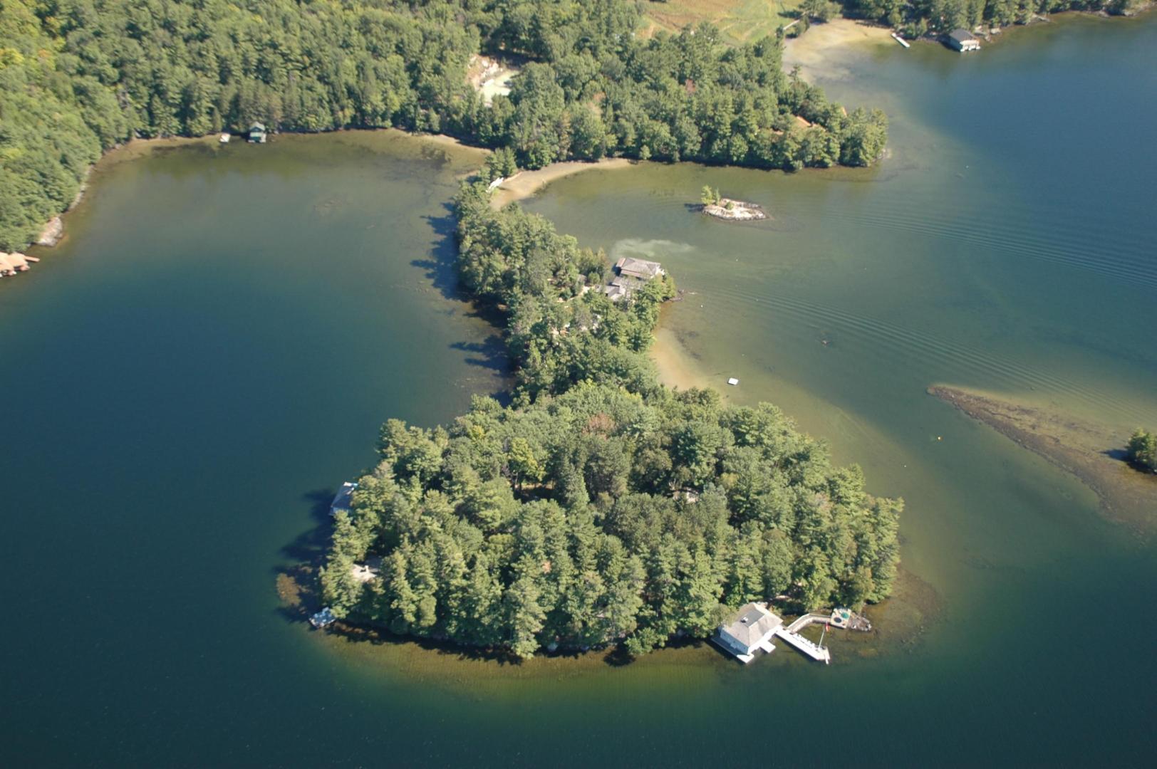 Woodmere Island image