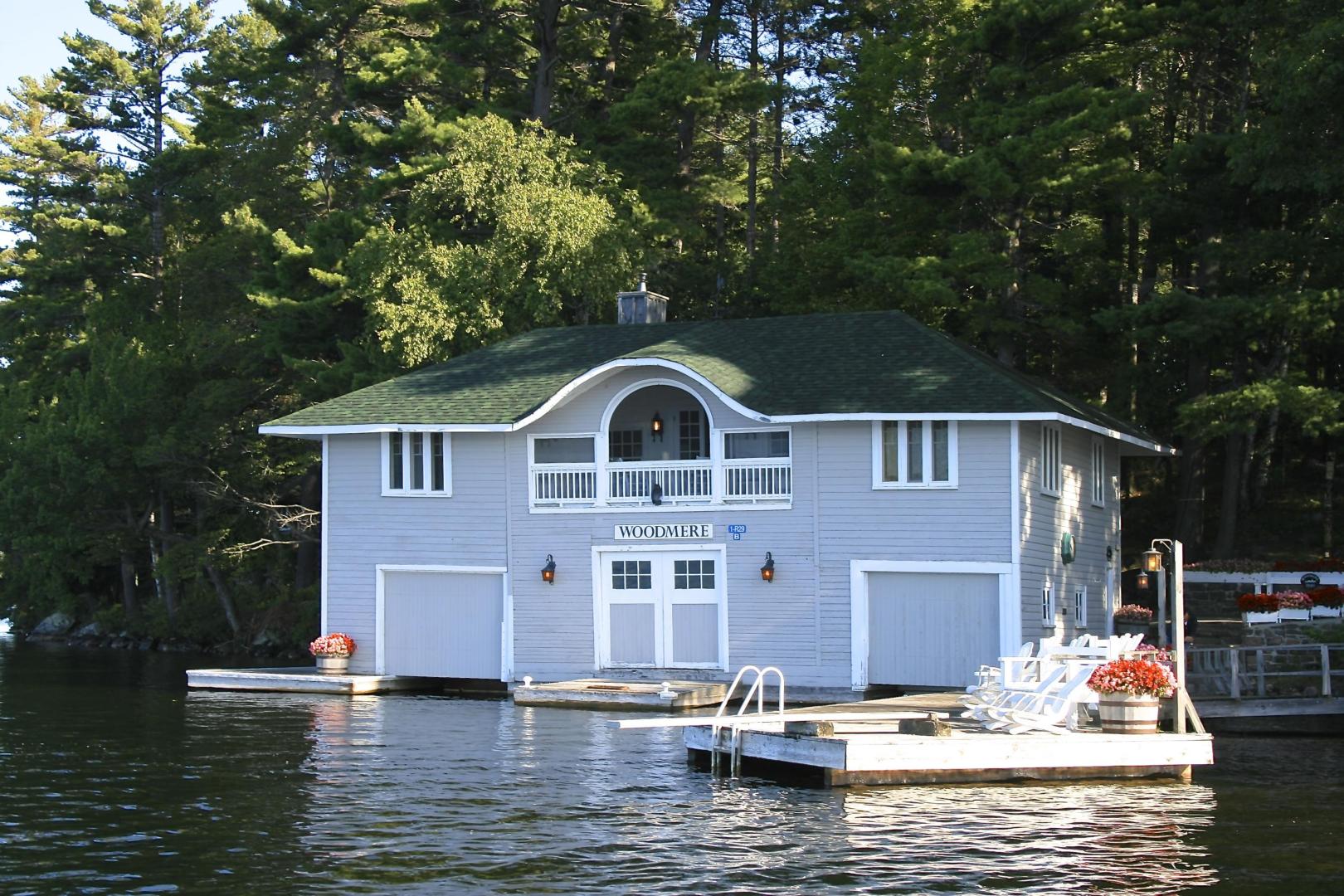 Woodmere Island image