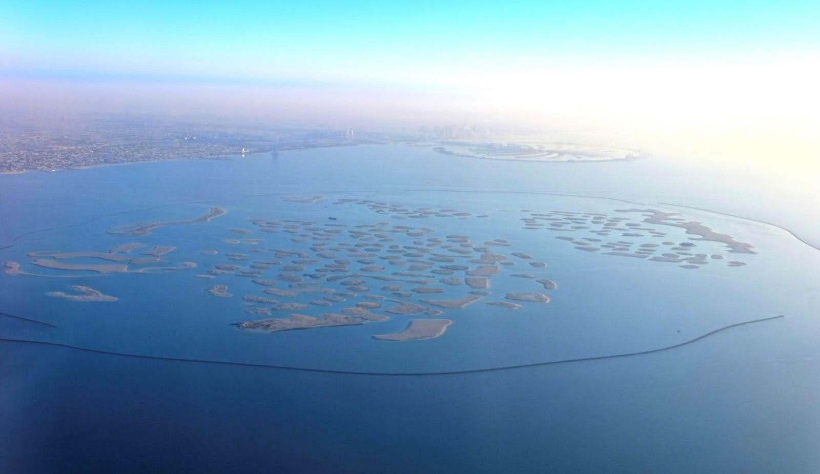 World Island Project (D98) image