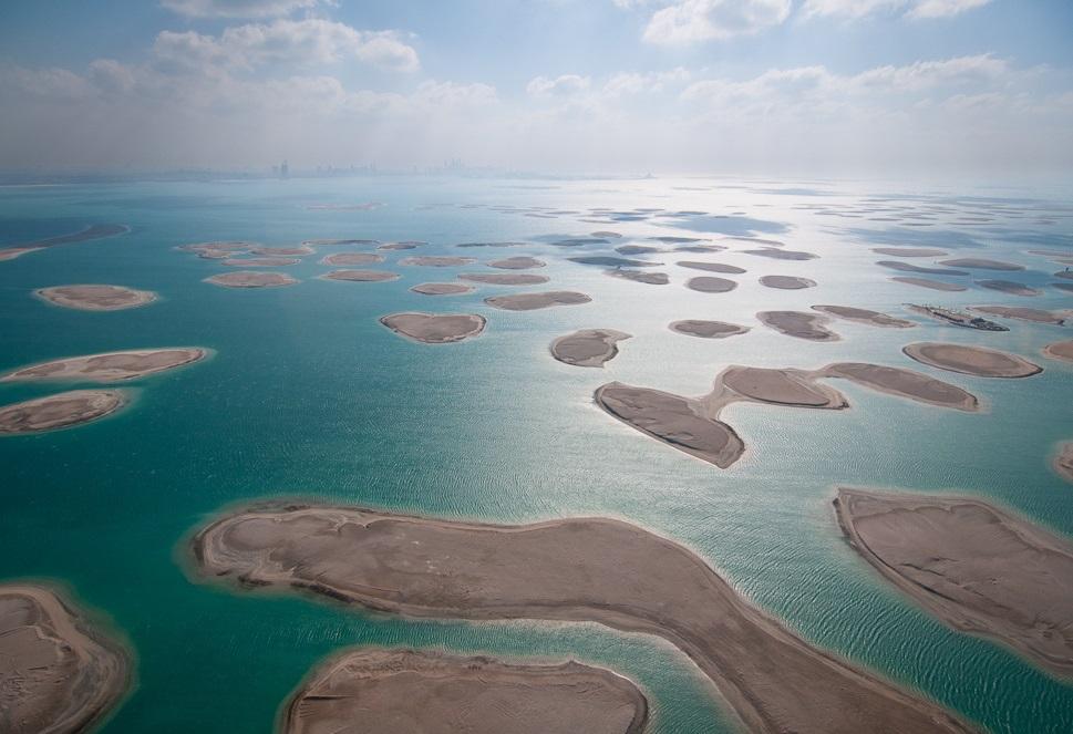 World Island Project (D98) image