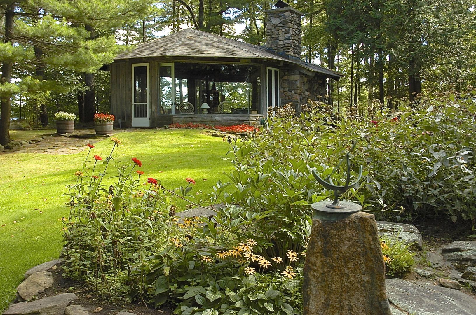 Woodmere Island image