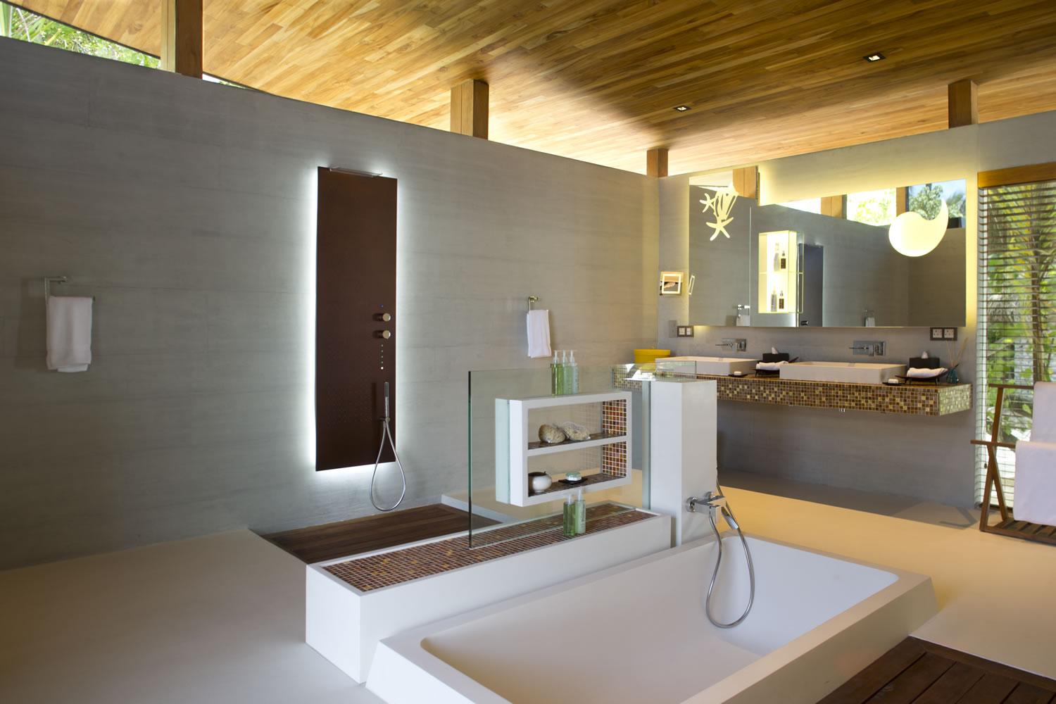 Coco Priv&eacute; Kuda Hithi image