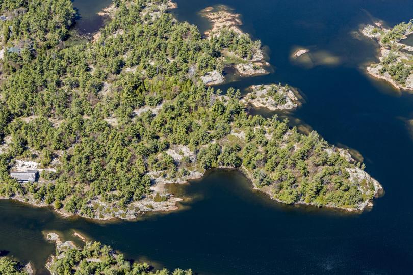 North East Pavis Island image