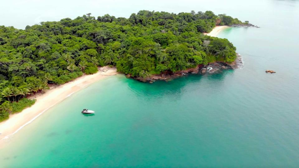 Gibraleon Island image