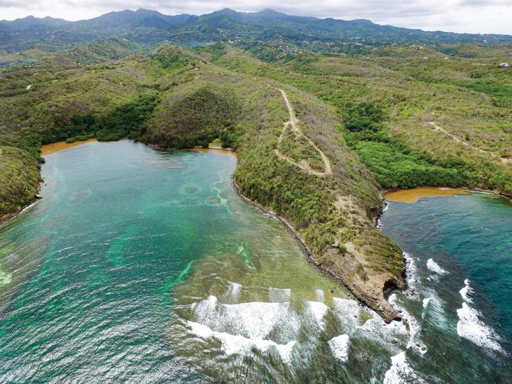 Petit Trou Peninsula image