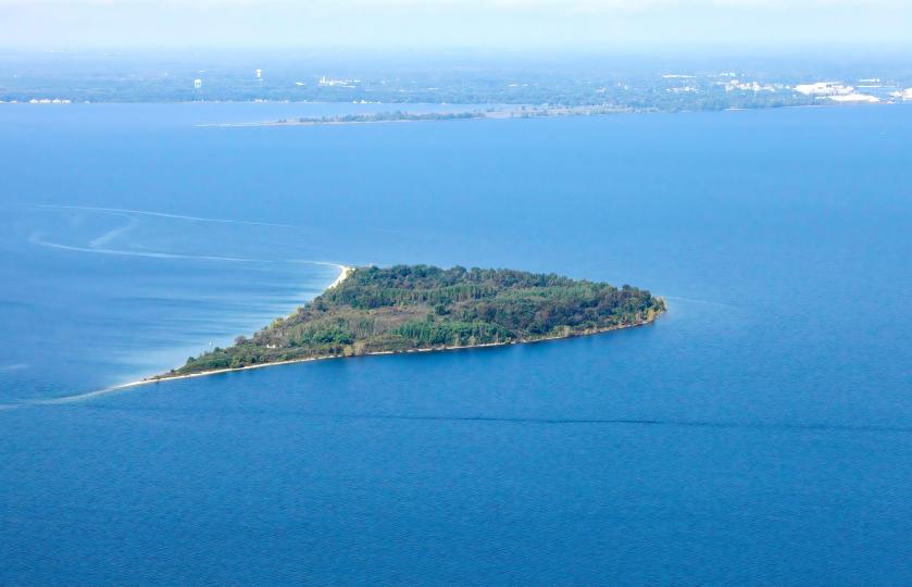 Green Island image