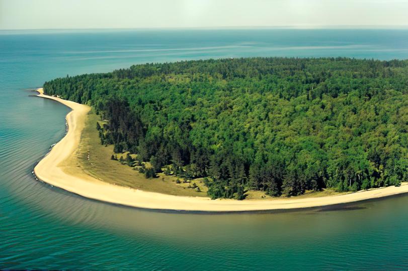 Parisian Island image