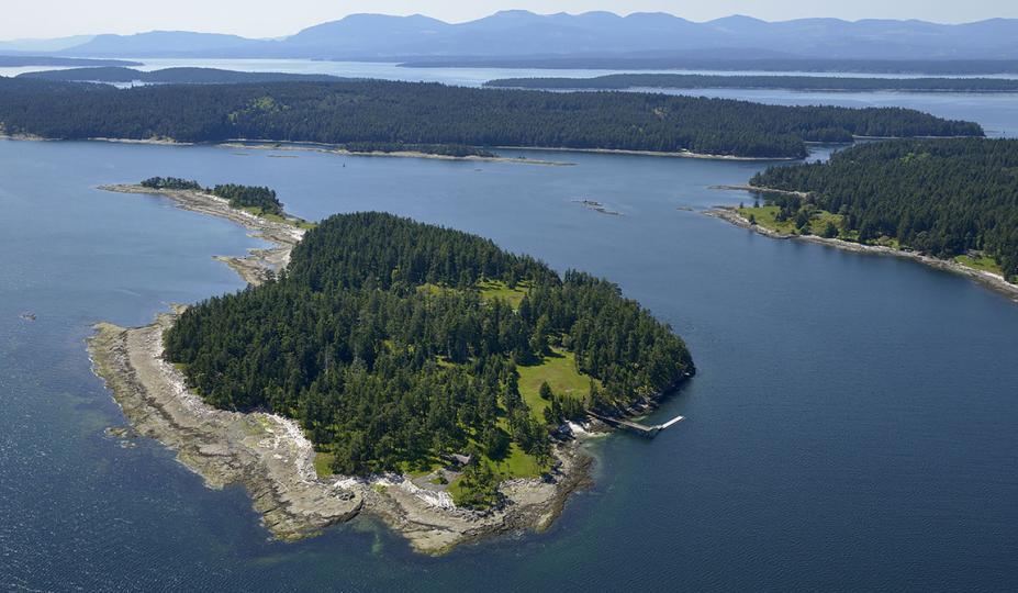 Breakwater Island image
